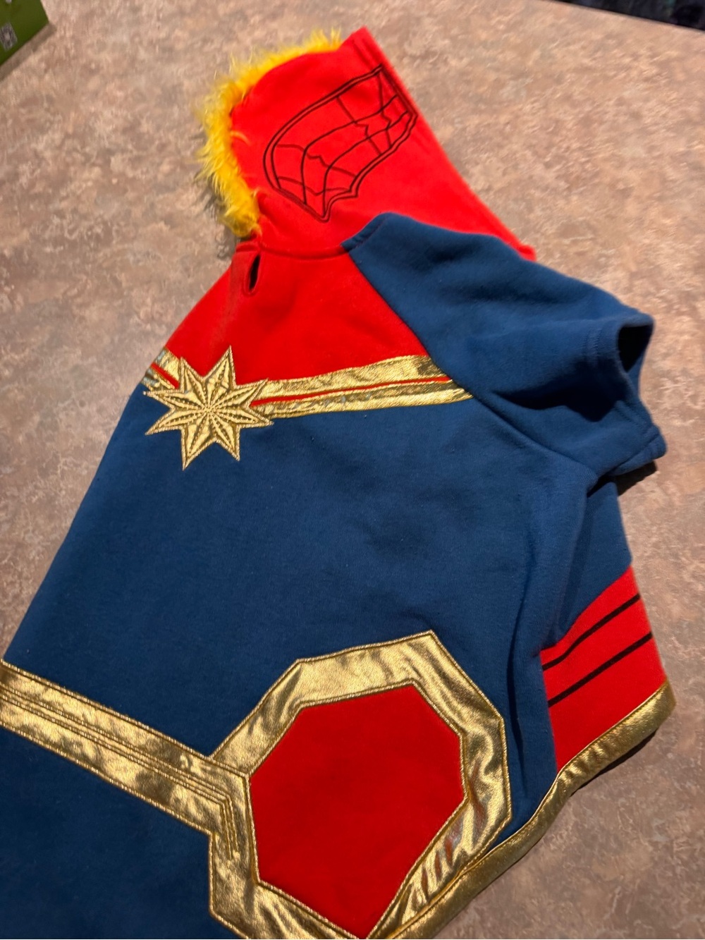 Captain MARVEL Blue & Red Superhero Dog Costume Hoodie with Gold Trim - Picture 7 of 8